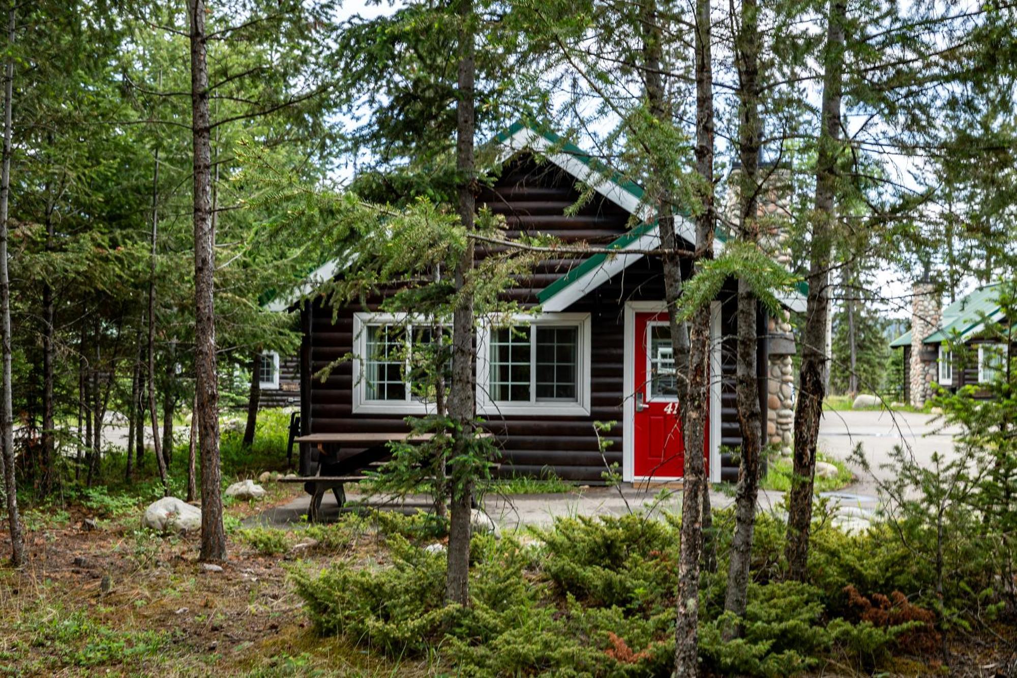 Pine Bungalows Jasper Exterior foto